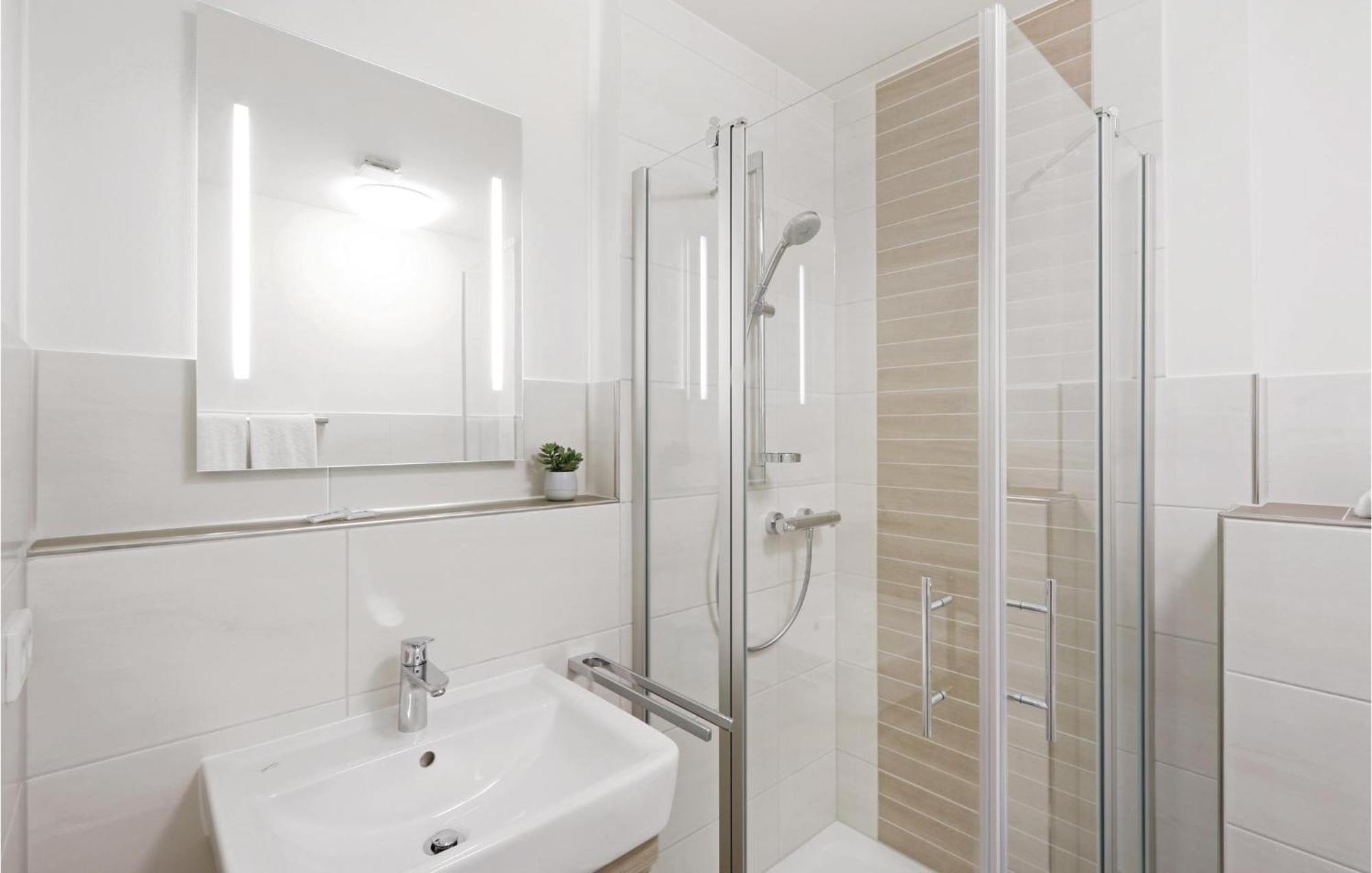 Amazing Apartment In Dagebuell With Kitchenette Exteriér fotografie
